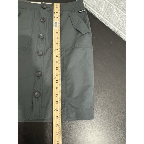 CONVERSE WOMENS SKIRT SIZE 2 GRAY BUTTON FRONT POCKETS ONE STAR - Picture 6 of 7